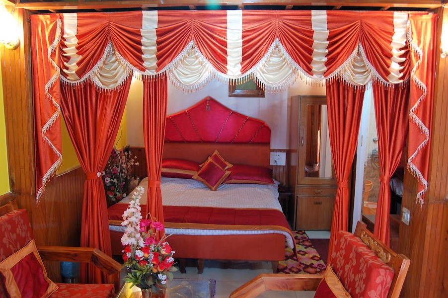 Room No. 5