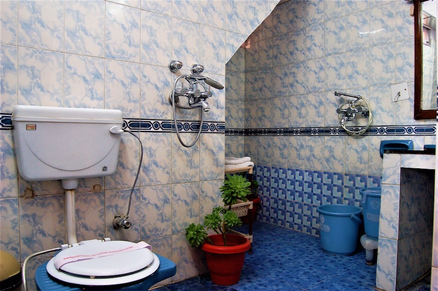 Room No. 6